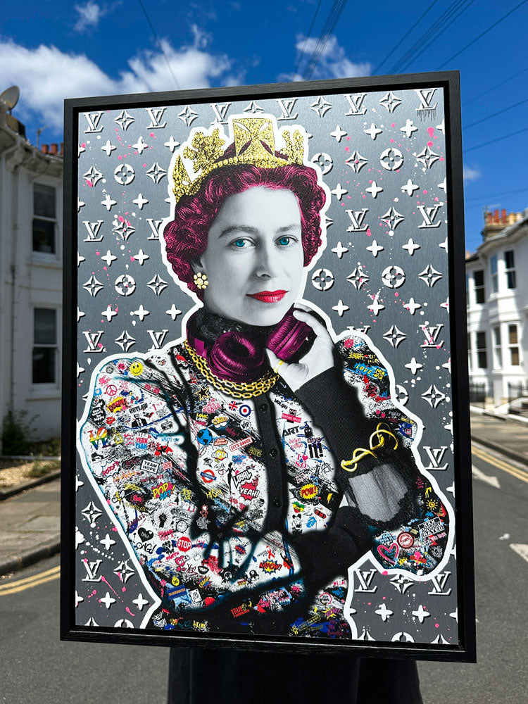 Artwork of The Queen By Postman
